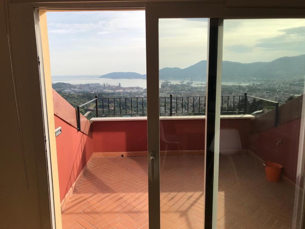 Apartament La Casa Con Vista Di Emma Vezzano Ligure Zewnętrze zdjęcie